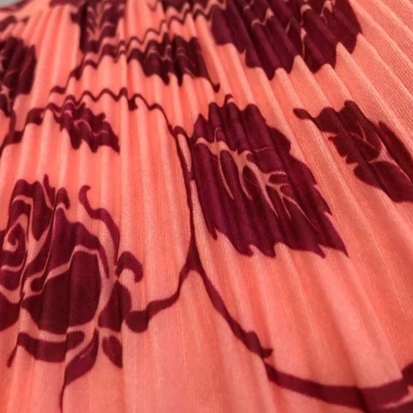 NWT zimmermann Lovestruck pleated dress - Picture 3 of 9